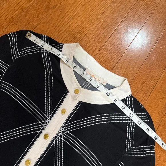 Tory Burch Anja Dress Women’s Medium Black Midi Silk Buttons Old Money Modest - Picture 6 of 11